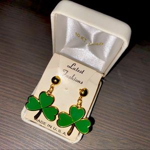 Shamrock Earrings ☘️